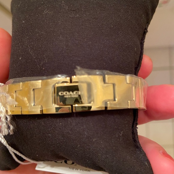 Coach watch - Picture 5 of 11